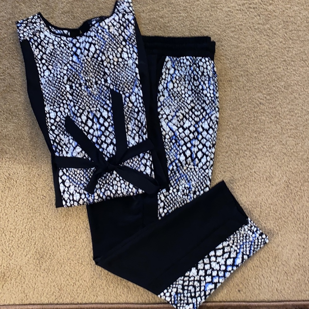 TWO PIECE PANTS AND DRESS SET